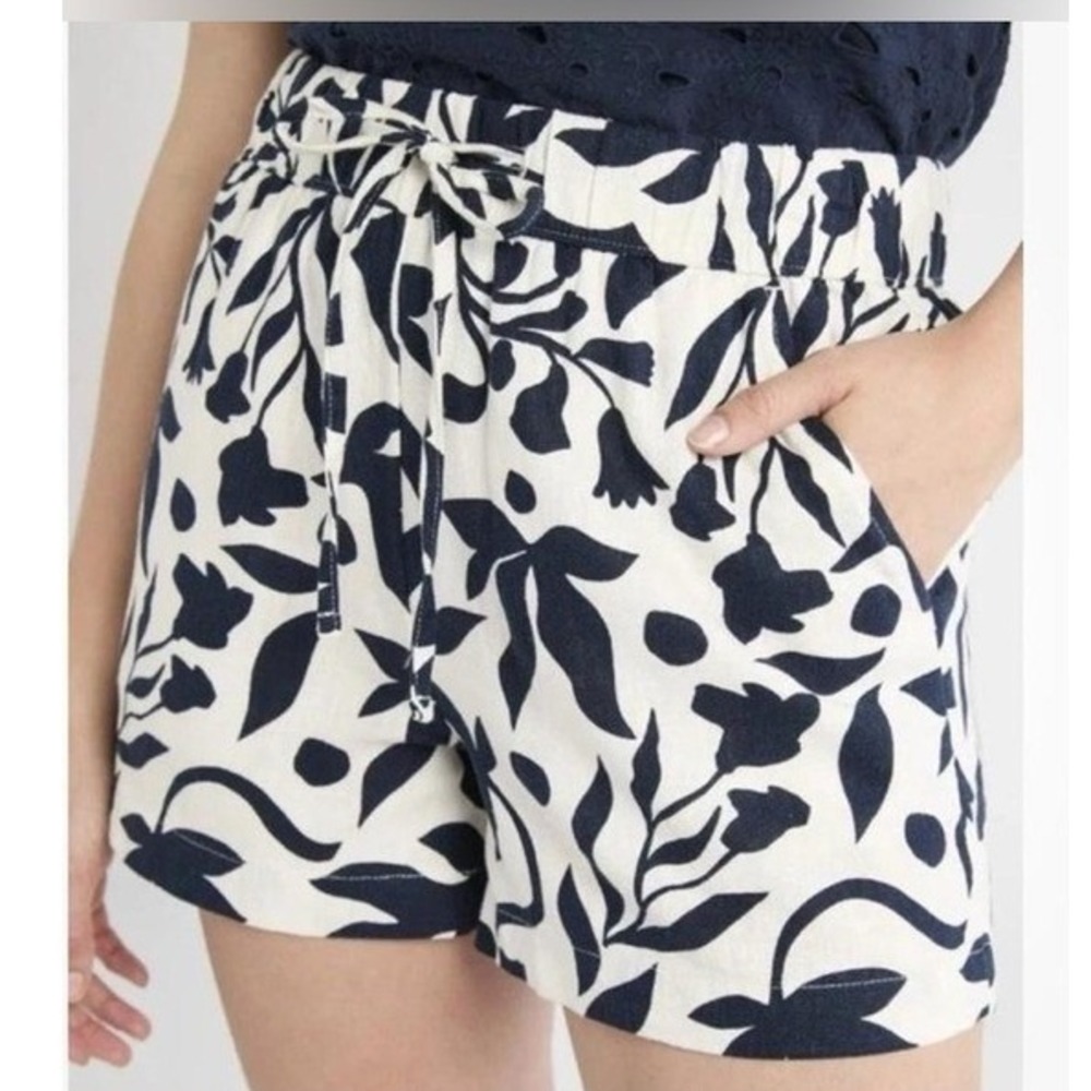 NWT Navy & Cream Linen Shorts Tie Drawstring Size‎ XS/Small
